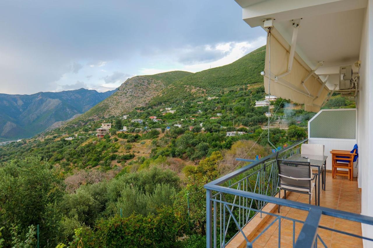 Villa Ani Borsh Exterior photo